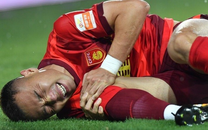 今晚中超焦点战，印第安纳步行者遗憾出局，底气十足，身体对抗强度拉满