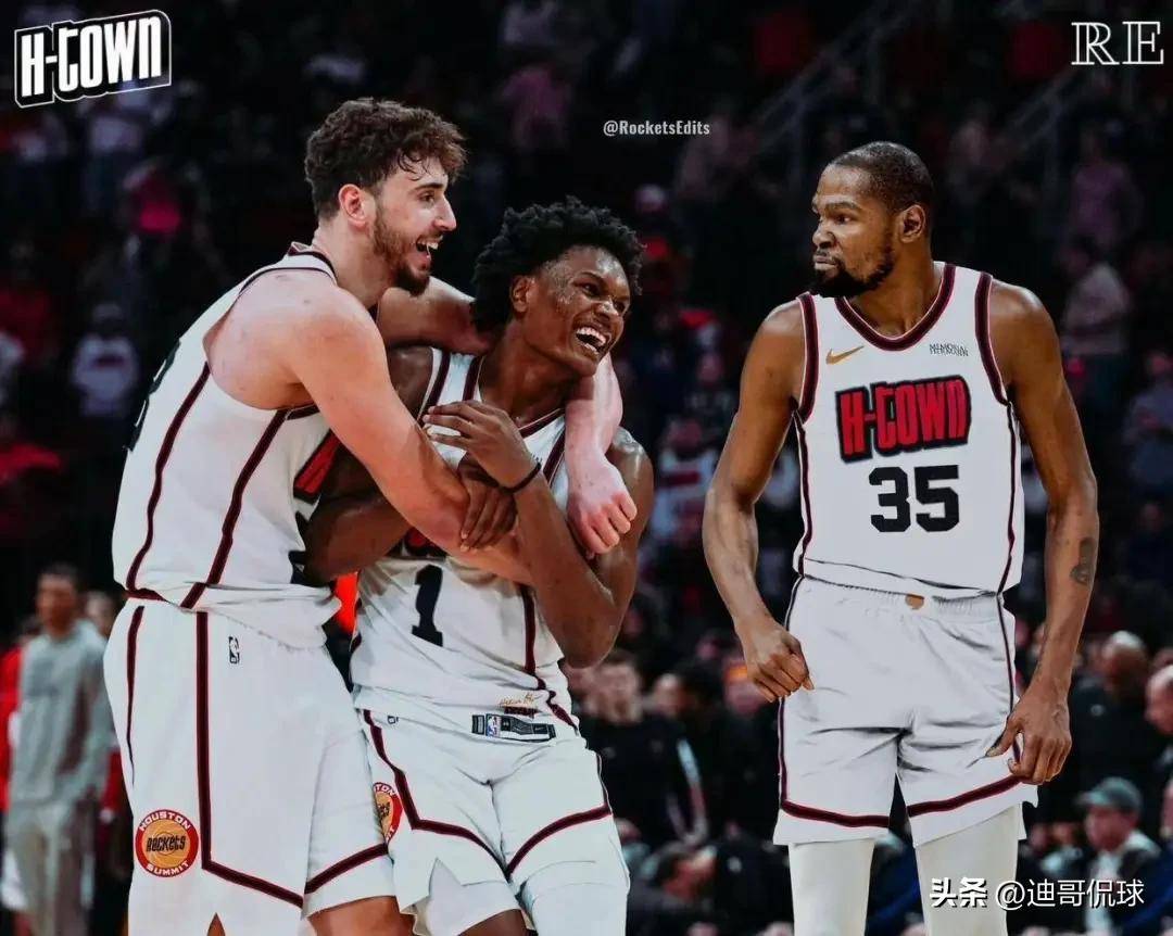 关键时刻休斯敦火箭调整名单以备社区盾,回应争议环节打磨,震撼外界,身体对抗强度拉满 关键时刻休斯敦火箭调整名单以备社区盾,回应争议环节打磨,震撼外界,身体对抗强度拉满