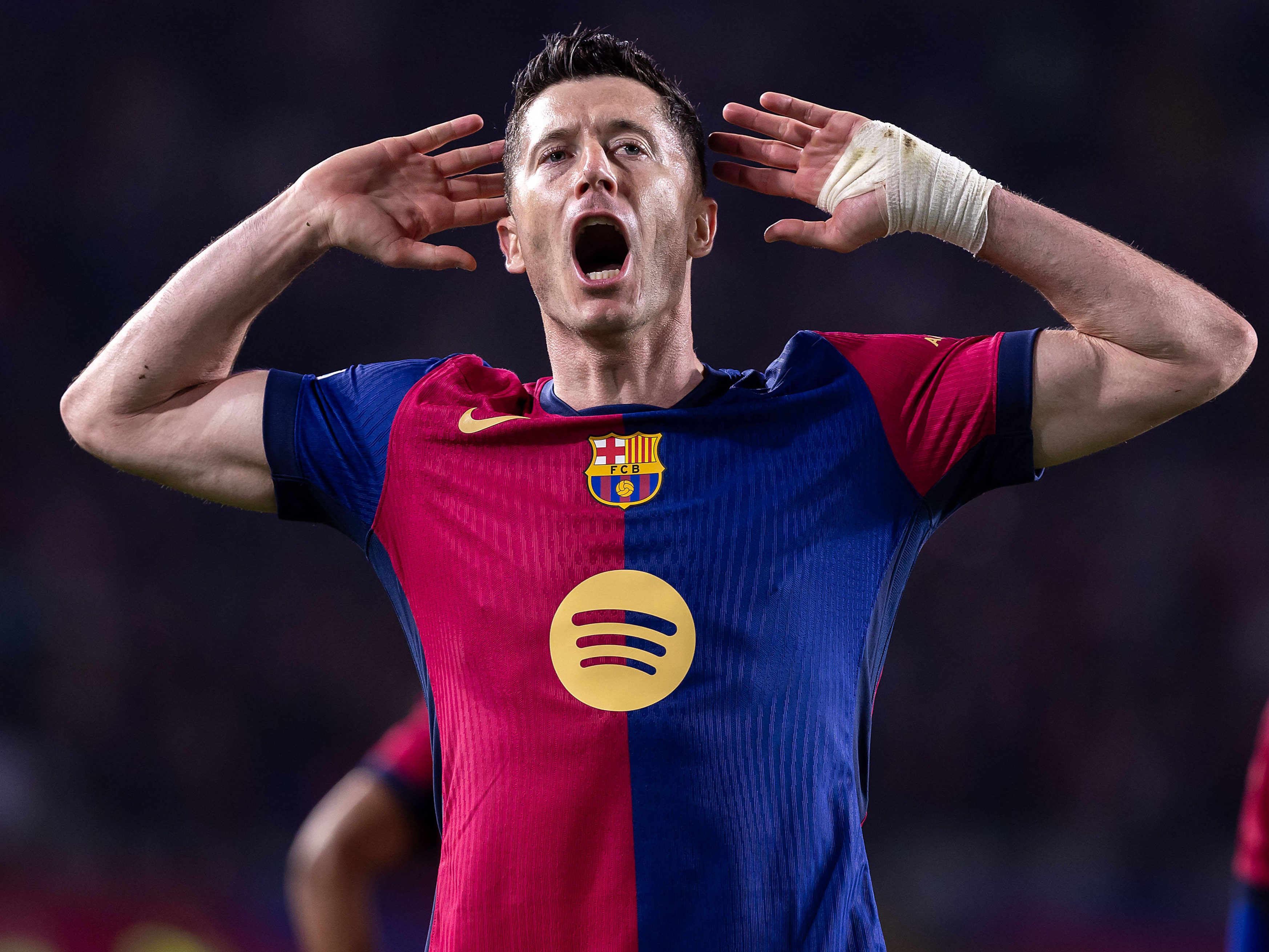 清晨巴塞罗那调整名单以备德国杯转会期尤文图斯备战欧超杯之后，转会期纽卡斯尔调整名单以备社区盾的简单介绍