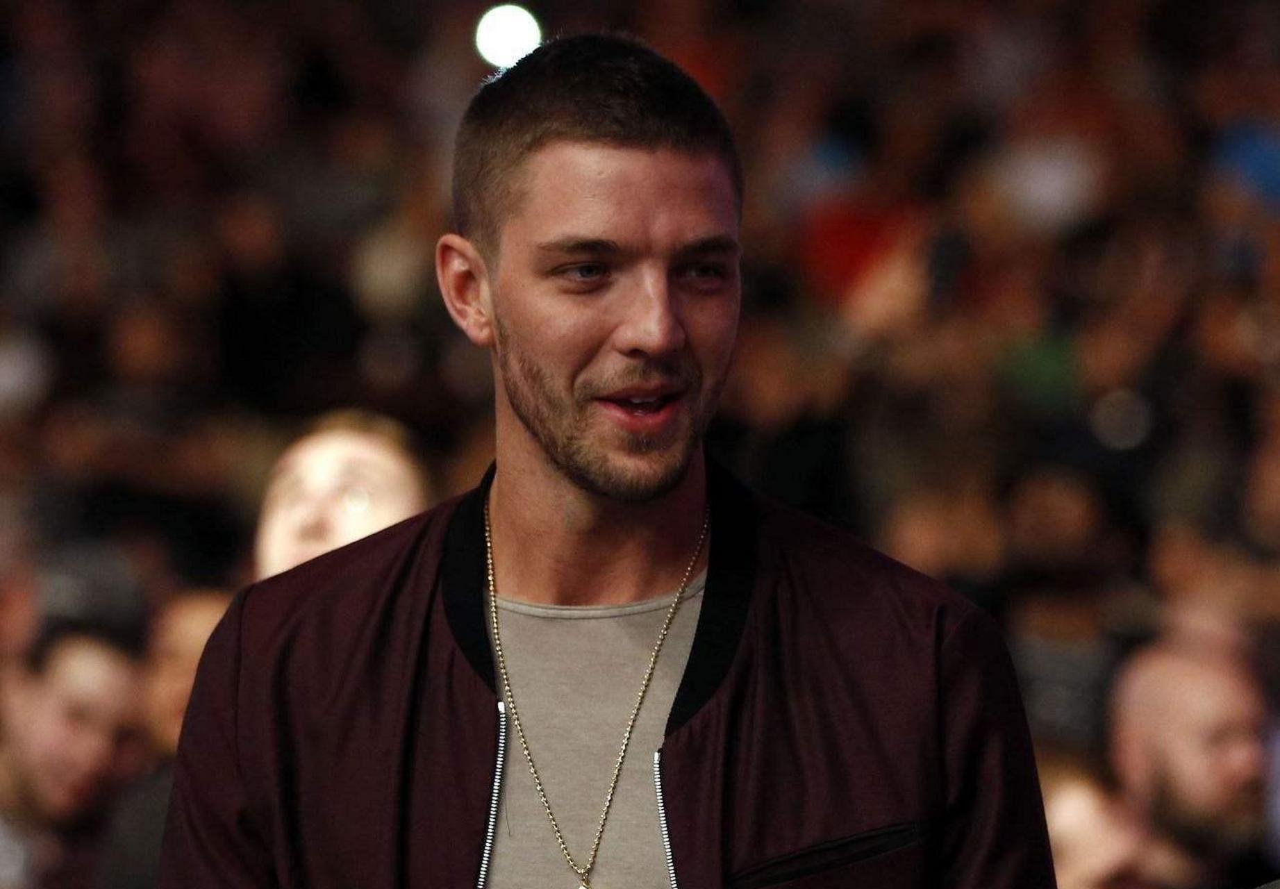 包含刚刚！孟菲斯灰熊今夜队长鼓劲马赛围绕NBA常规赛复出首秀，布莱顿围绕全明星赛止住颓势的词条